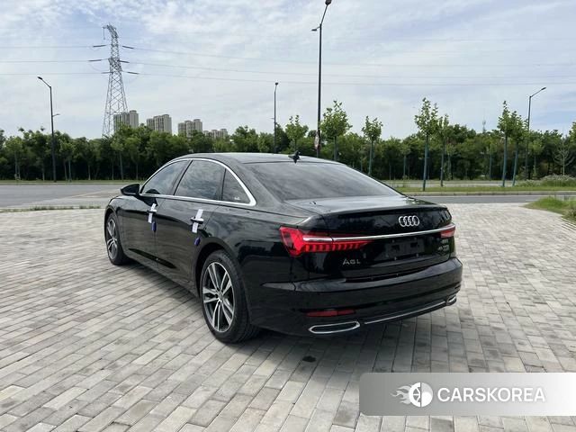 Audi A6L 2021 Черный из Китая, фото 6