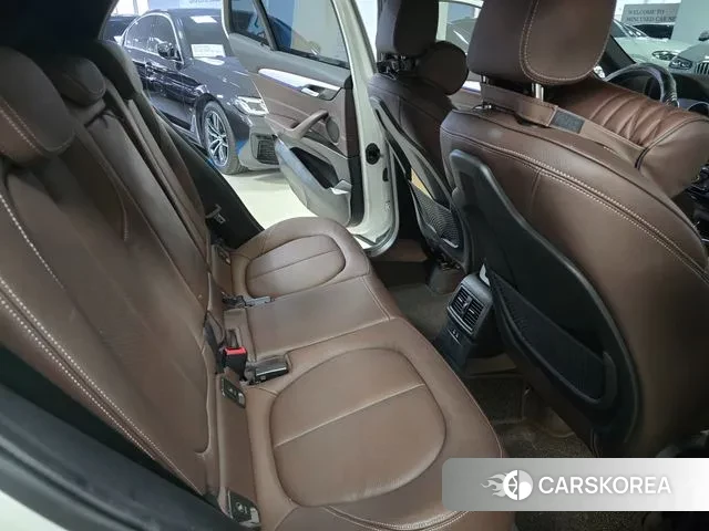 BMW X2 (F39) 2022 Белый из Кореи, фото 6