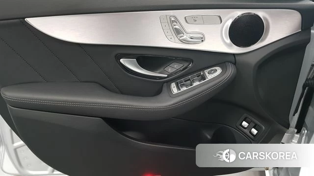 Mercedes-Benz C-Class W205 2020 Серебряный из Кореи, фото 6