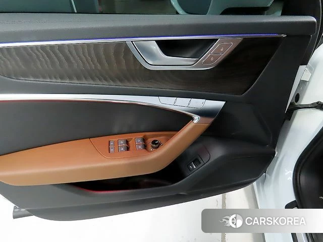Audi A6 (C8) 2020 Белый из Кореи, фото 6