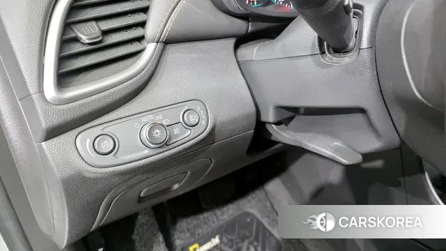 Chevrolet (GM Daewoo) The New Trax 2019 Белый из Кореи, фото 6