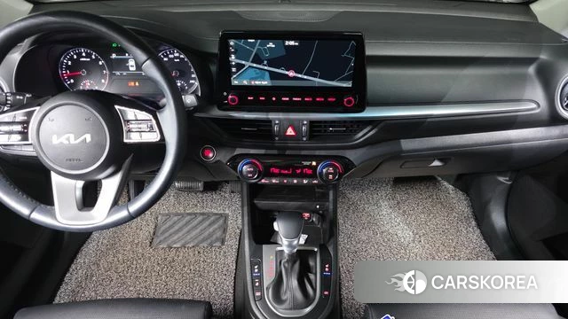 Kia The New K3 2nd generation 2021 Белый из Кореи, фото 6