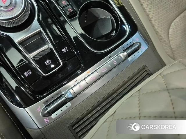 Kia Carnival 4th generation 2023 Черный из Кореи, фото 6