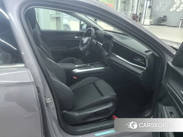 Volkswagen Passat 2024 Фиолетовый из Китая, фото 6