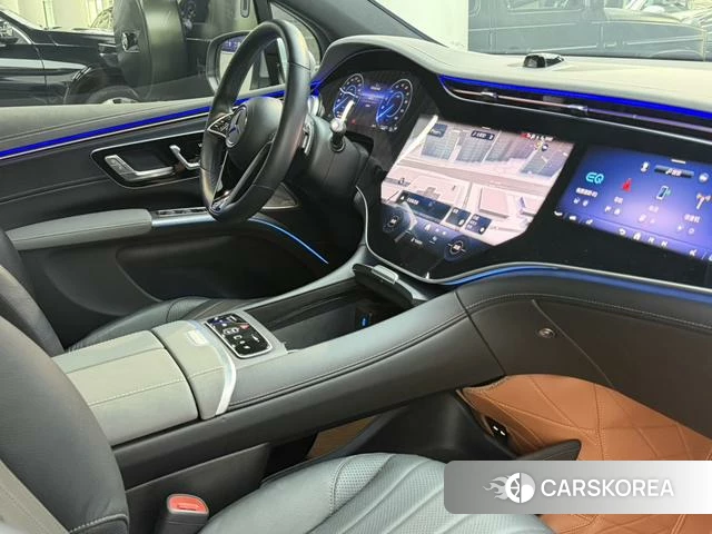 Mercedes-Benz EQS 2023 Серебристо-серый из Китая, фото 6