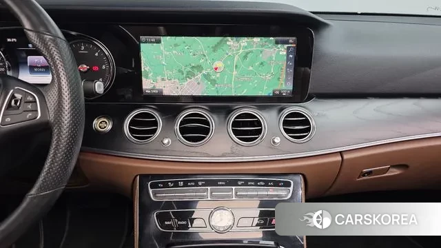 Mercedes-Benz E-Class W213 2018 Черный из Кореи, фото 6