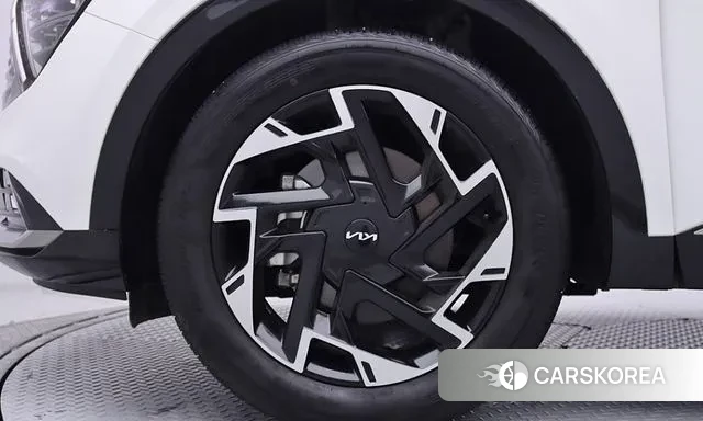 Kia Sportage 5th Generation 2024 Белый из Кореи, фото 6