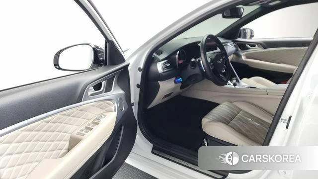 Genesis The New G70 2021 Белый из Кореи, фото 6