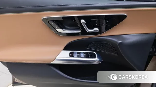 Mercedes-Benz E-Class W214 2024 Коричневый из Кореи, фото 6