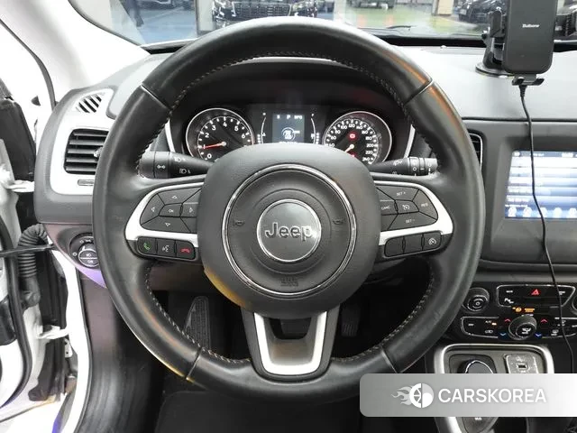 Jeep Compass 2nd Generation 2019 Белый из Кореи, фото 6