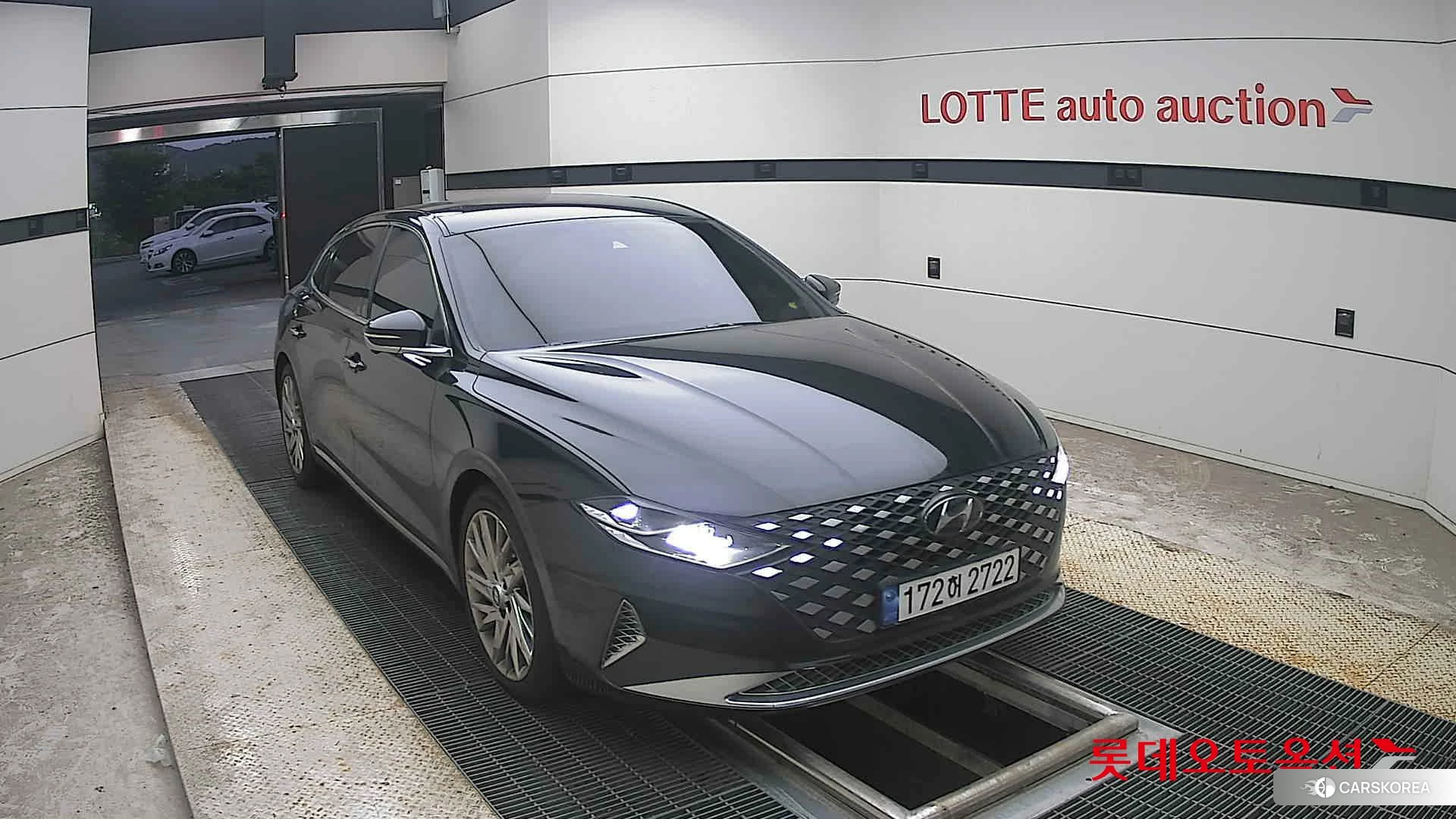 Hyundai Grandeur 2023 Abyss Black Pearl из Кореи, фото 6