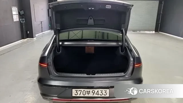 Hyundai Grandeur Hybrid (GN7) 2023 Серый из Кореи, фото 6