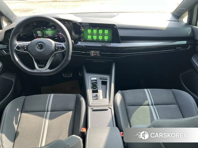 Volkswagen Golf 2024 Черный из Китая, фото 6