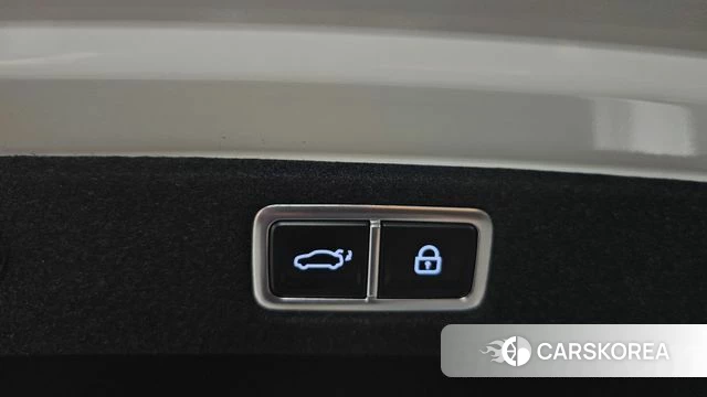Hyundai Grandeur Hybrid (GN7) 2024 Белый из Кореи, фото 6