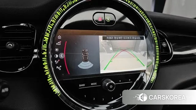 Mini Cooper Convertible 2022 Жемчужный цвет из Кореи, фото 6