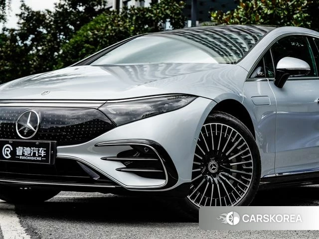 Mercedes-Benz EQS 2024 Серебристо-серый из Китая, фото 6