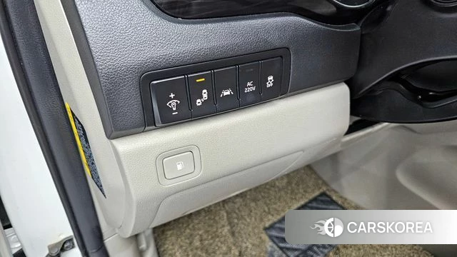 Kia The New Carnival 2018 Белый из Кореи, фото 6