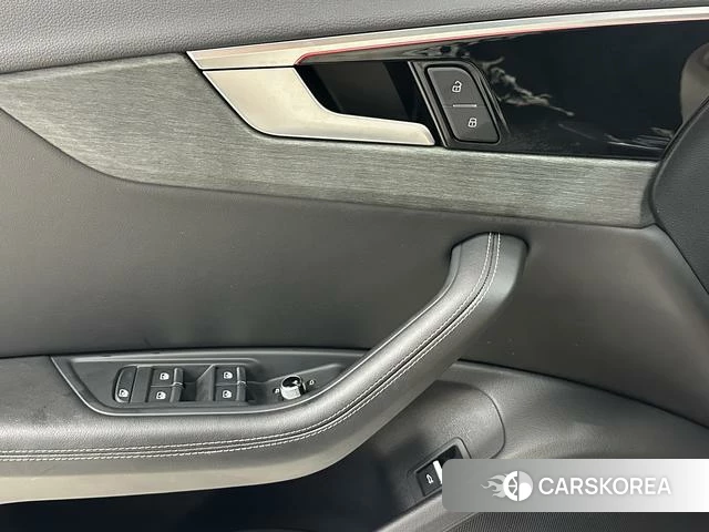Audi A4L 2023 Белый из Китая, фото 6