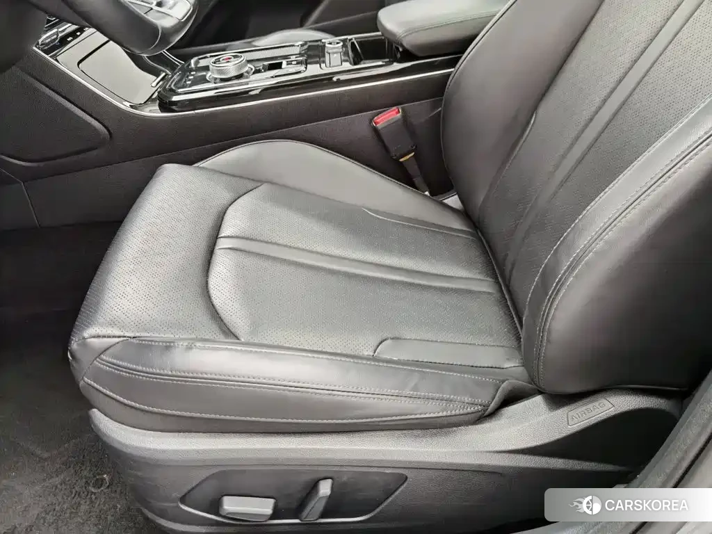 Kia K5 2022 Silver/gray из Китая, фото 6
