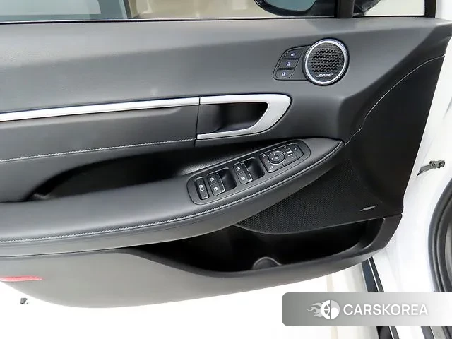 Hyundai Sonata D Edge Hybrid (DN8) 2024 Белый из Кореи, фото 6