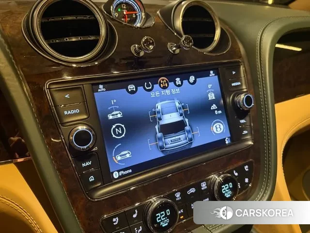 Bentley Bentayga 2018 Белый из Кореи, фото 6