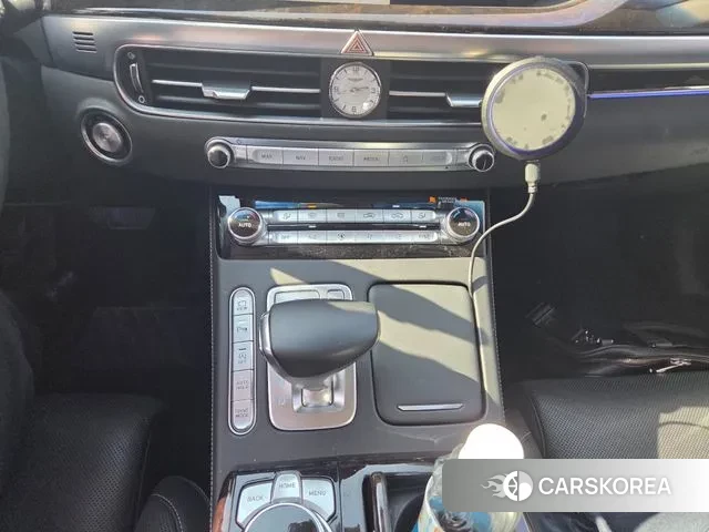 Genesis G90 2018 Черный из Кореи, фото 6