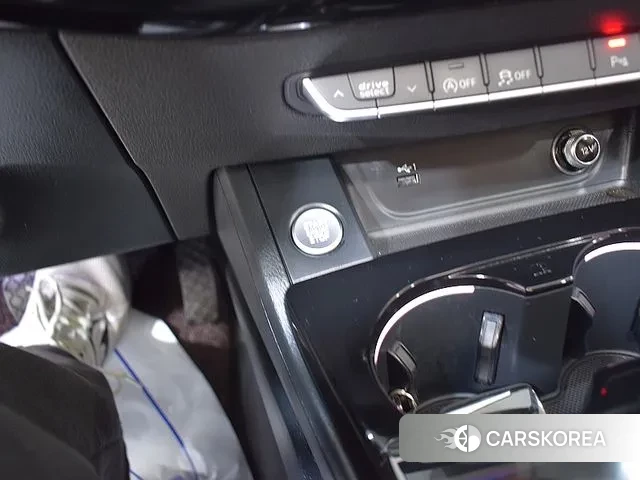 Audi A4 (B9) 2020 Белый из Кореи, фото 6