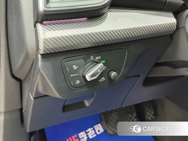 Audi Q5L 2021 Синий из Китая, фото 6