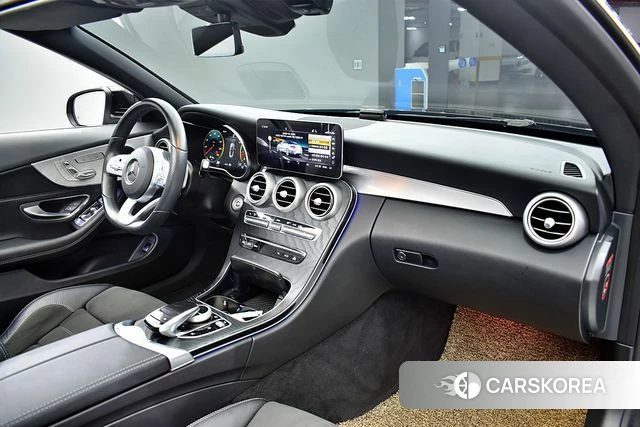 Mercedes-Benz C-Class W205 2021 Черный из Кореи, фото 6