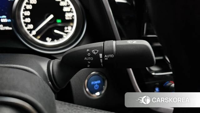 Toyota Camry (XV70) 2023 Серый из Кореи, фото 6