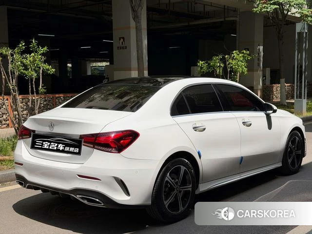 Mercedes-Benz Class A 2023 Белый из Китая, фото 6