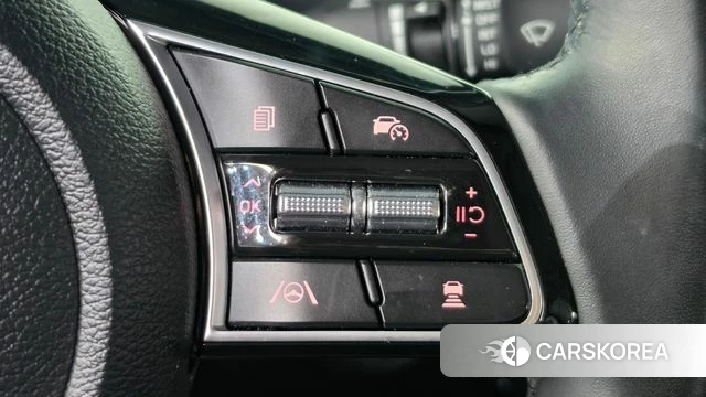 Kia The New K3 2nd generation 2023 Белый из Кореи, фото 6