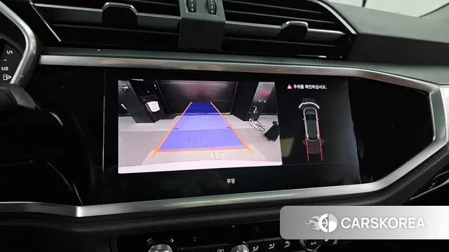 Audi Q3 (F3) 2022 Белый из Кореи, фото 6