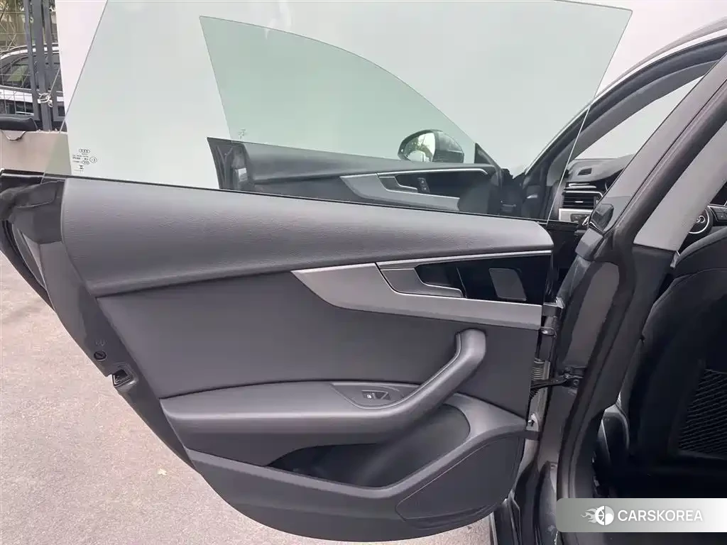 Audi A5 (imported) 2024 Silver/gray из Китая, фото 6