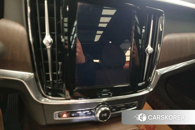 Volvo S90 2023 Черный из Китая, фото 6