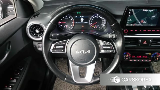 Kia The New K3 2nd generation 2022 Серый из Кореи, фото 6