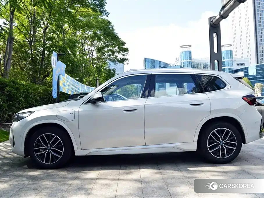 BMW iX1 2025 Белый из Китая, фото 6