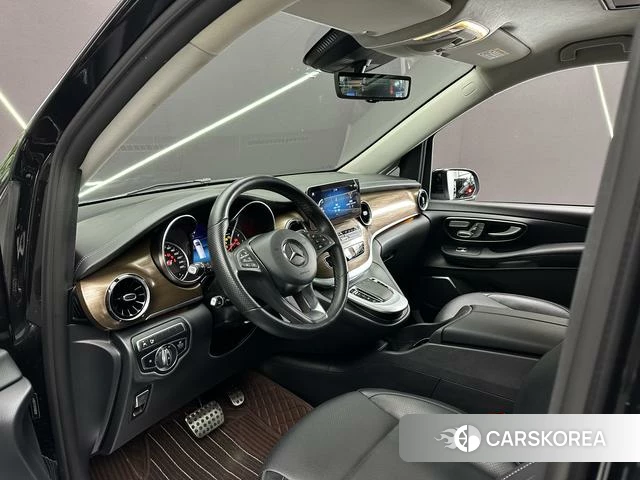 Mercedes-Benz V-class 2022 Черный из Китая, фото 6