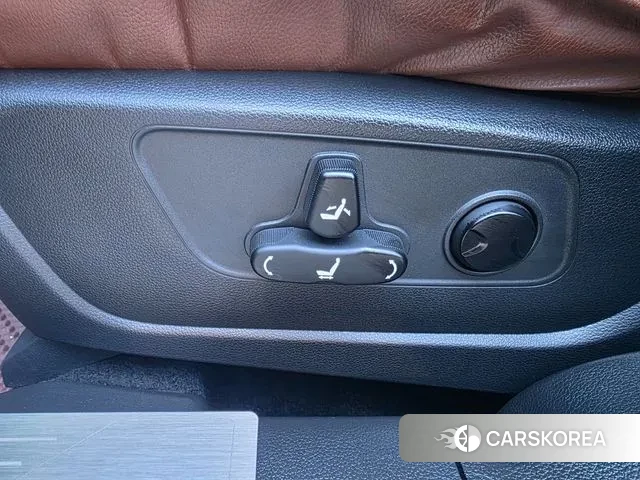 Ssangyong Torres 2022 Черный из Кореи, фото 6