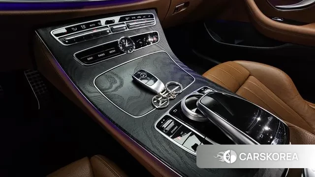 Mercedes-Benz E-Class W213 2019 Белый из Кореи, фото 6