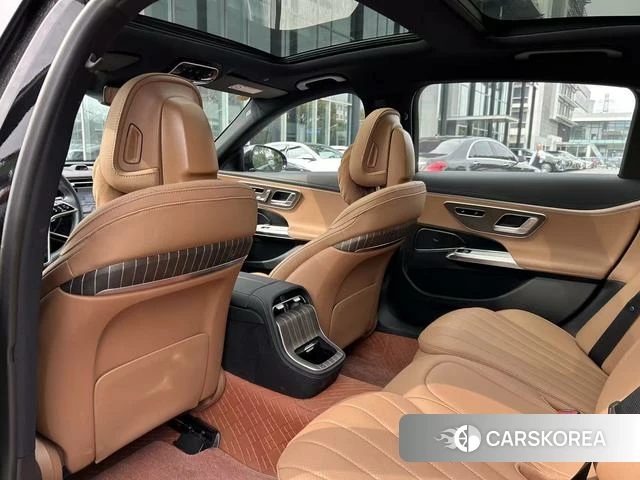 Mercedes-Benz E-class PHEV 2024 Черный из Китая, фото 6