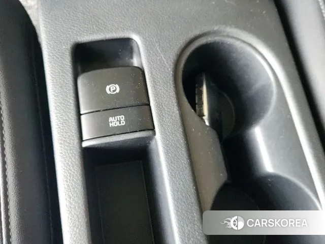 Kia Seltos 2021 Серебристо-серый из Кореи, фото 6