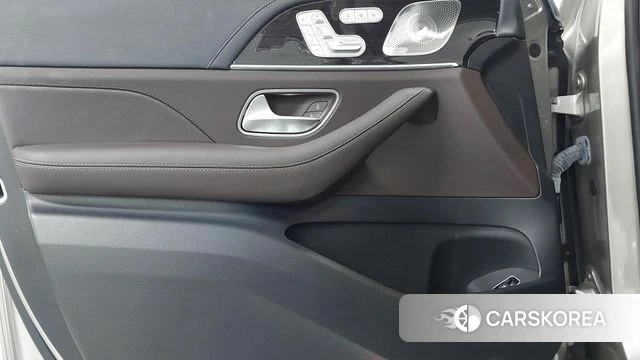 Mercedes-Benz GLE-Class W167 2023 Серебряный из Кореи, фото 6