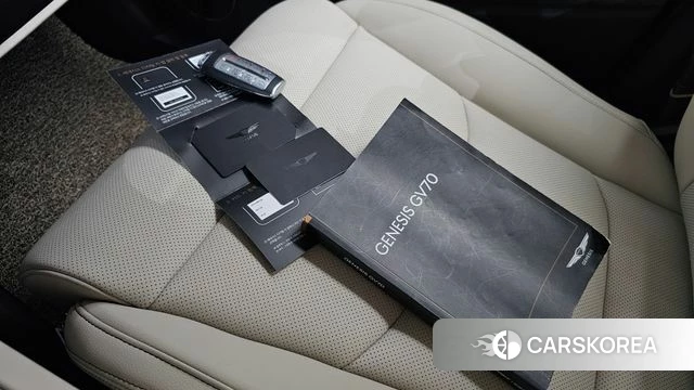 Genesis GV70 2022 Белый из Кореи, фото 6