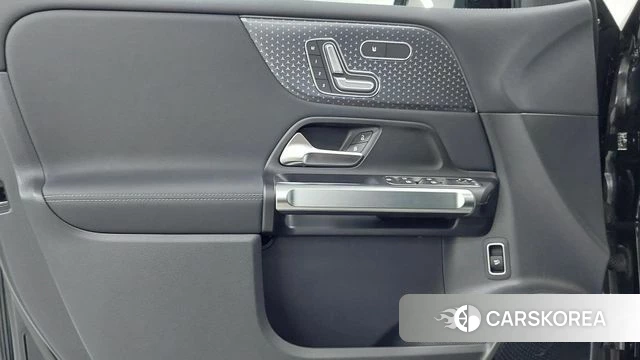Mercedes-Benz EQB X243 2025 Черный из Кореи, фото 6