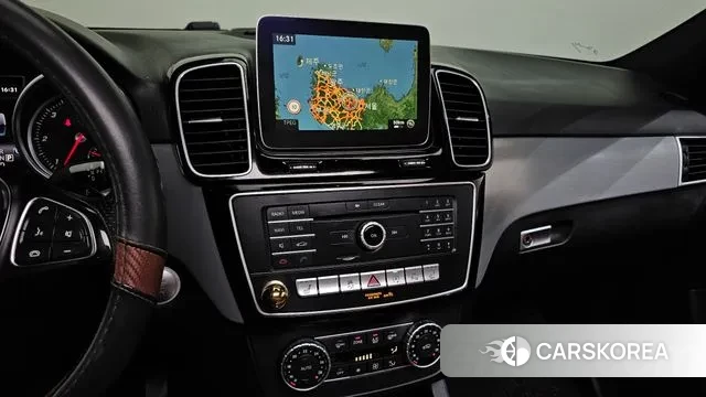 Mercedes-Benz GLE - Class W166 2018 Белый из Кореи, фото 6