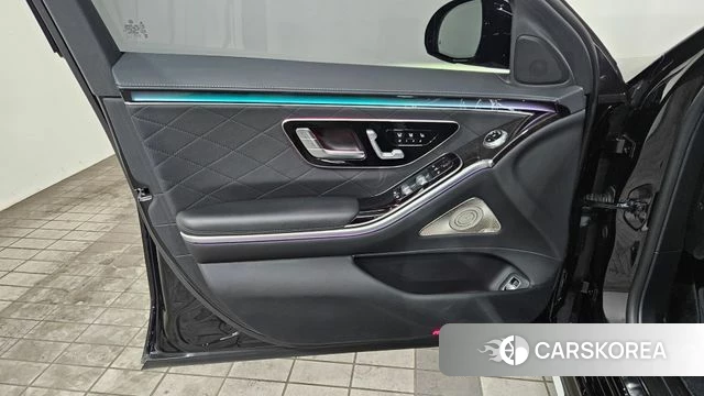 Mercedes-Benz S-Class W223 2021 Черный из Кореи, фото 6