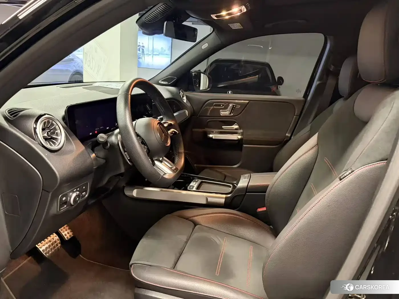 Mercedes-Benz GLB AMG 2025 Черный из Китая, фото 6