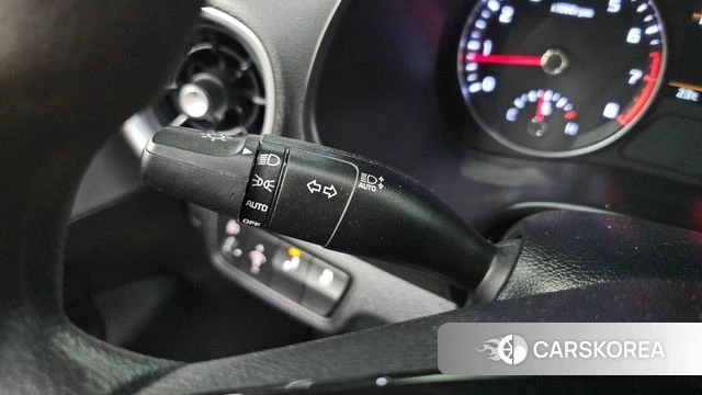 Kia The New K3 2nd generation 2022 Серый из Кореи, фото 6