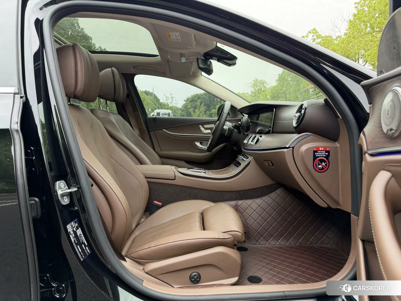 Mercedes-Benz E-class 2022 Черный из Китая, фото 6